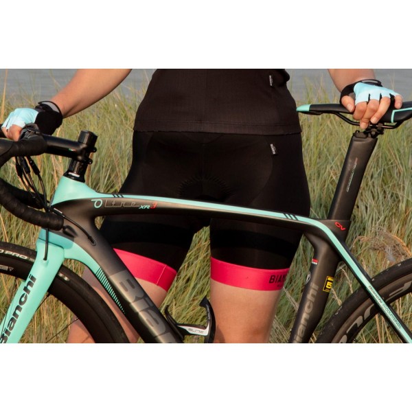 AVOLA Radhose Damen kurz schwarz/pink (E21-4700)