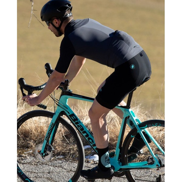 MURATA gefüttertes Radtrikot kurzarm anthrazit/schwarz MURATA gefüttertes Radtrikot kurzarm anthrazit/schwarz