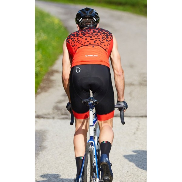 New Color Bib Short Trägerhose kurz schwarz/rot