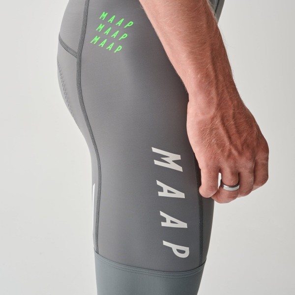 Herren Maap World Tour Team 2025 Bibshorts Radtrikot Kaufen